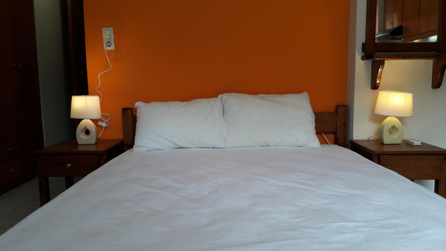 Bedroom 3, Orange Fodele, Crete