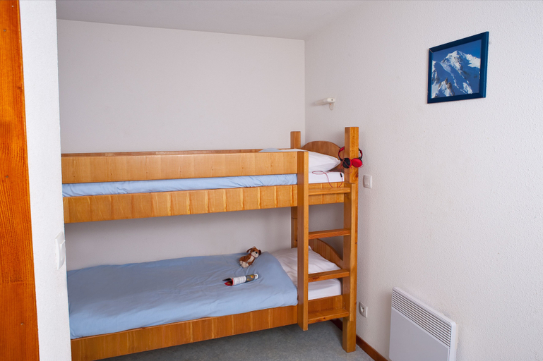 Bedroom 2, Résidence et Chalets de la Fontaine du roi, Savoie
