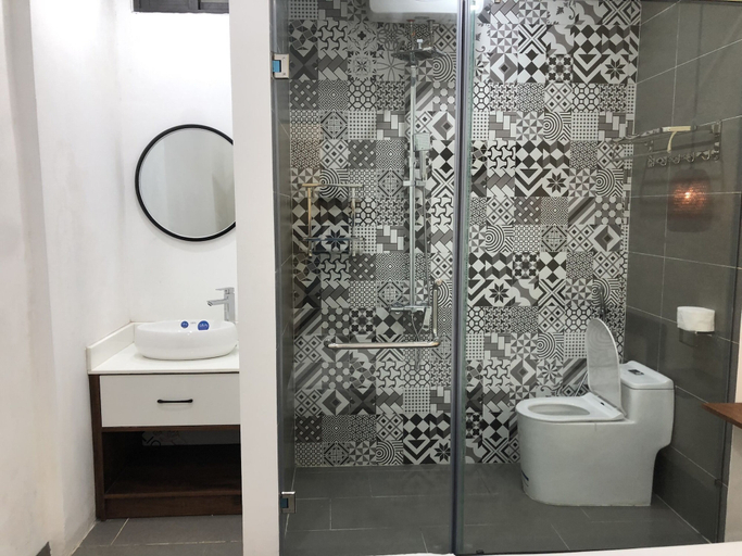 Bathroom 3, Lacasa Homestay - Hostel, Huế