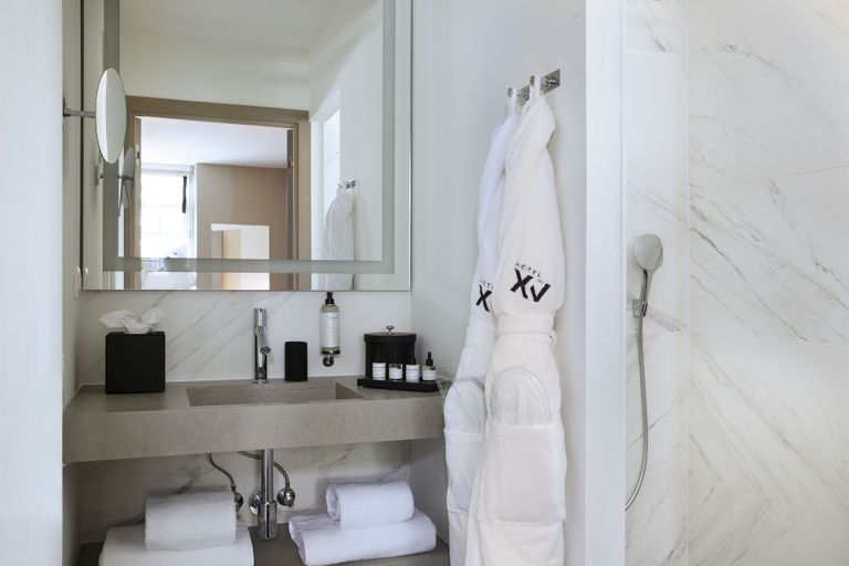 Bathroom 4, Boutique Hôtel Des Xv, Bas-Rhin