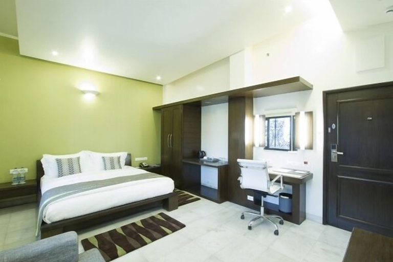 Bedroom 2, Leisure Inn Grand Chanakya, Jaipur