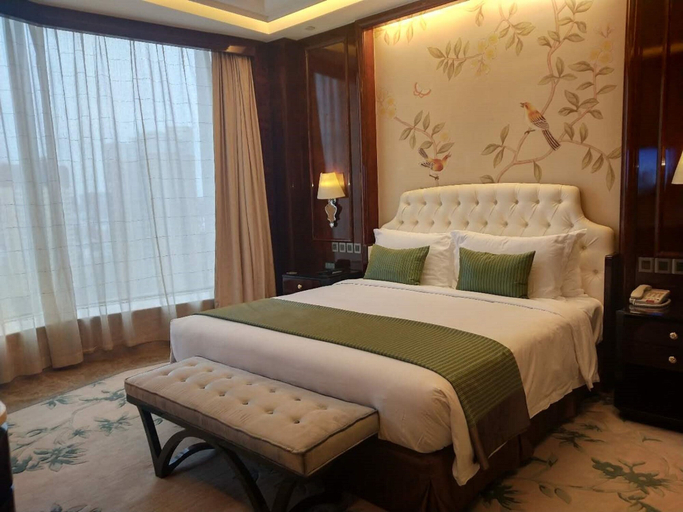 Bedroom 2, Ramada Plaza Qiandeng Kunshan, Suzhou