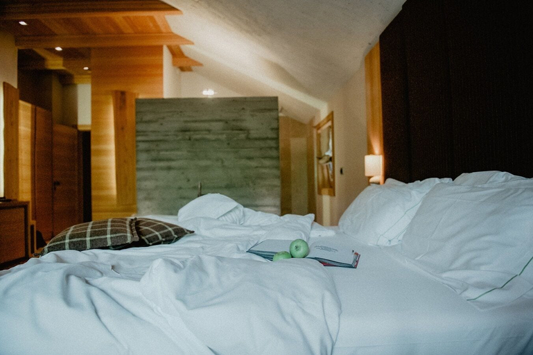 Bedroom 2, Hotel Larice Suite&Breakfast, Sondrio