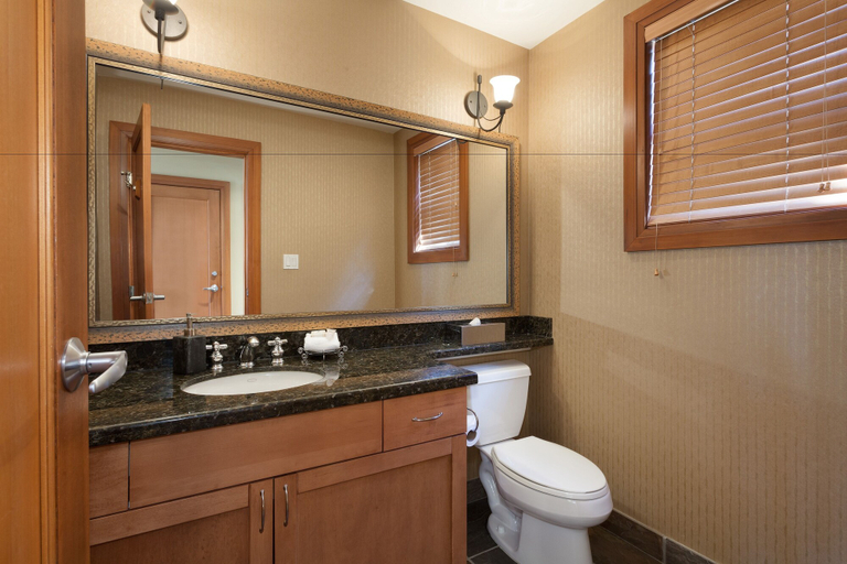 Bathroom 3, Montebello by Whistler Premier, Squamish-Lillooet