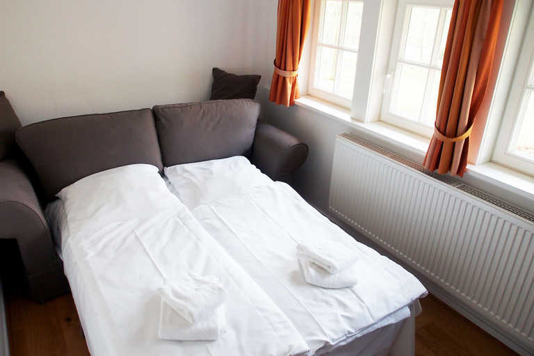 Bedroom 3, Landhaus Haverbeckhof, Heidekreis