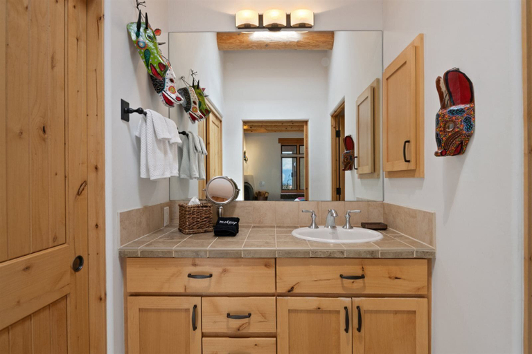 Bathroom 3, Casa Serena - Breathtaking and Peaceful Views From Swimming Pool, Santa Fe