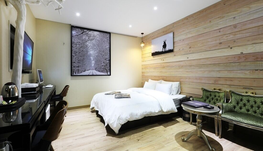 Bedroom 3, Gwangmyeong W Hotel, Geum-cheon