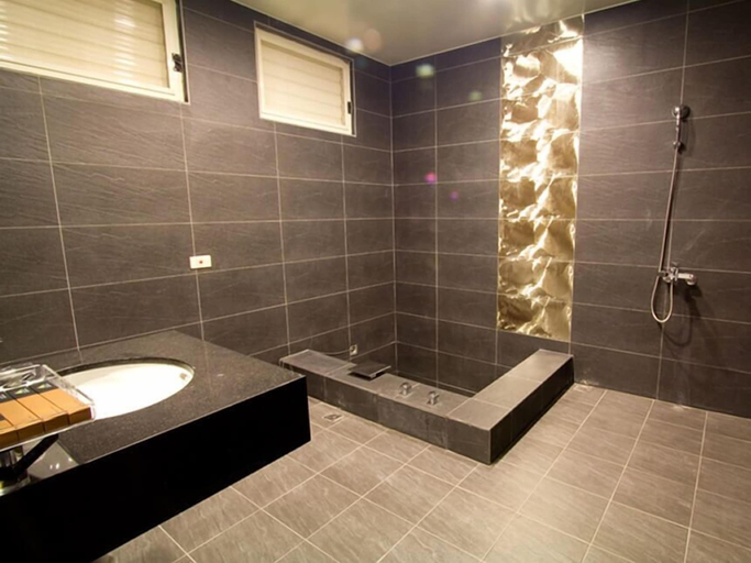 Bathroom 3, Formosa Vacation Village Homestay, Nantou