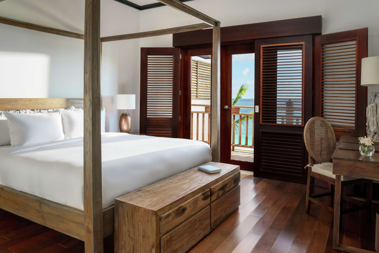 Bedroom 4, Zemi Beach House, LXR Hotels & Resorts