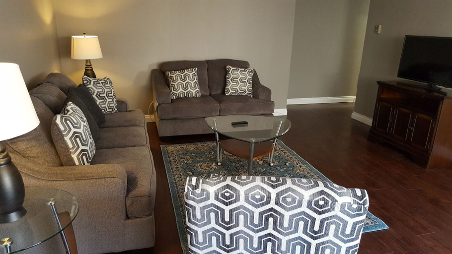 Others 4, Fully Renovated 1 min. to Melrose Ave., Los Angeles