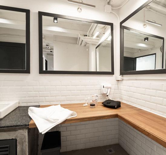 Bathroom 3