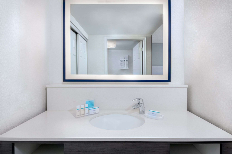 Bathroom 6