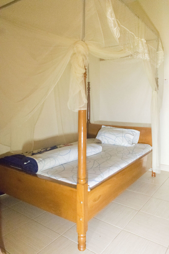 Bedroom 2, Kaanos Hope Complex Inn, Mbale
