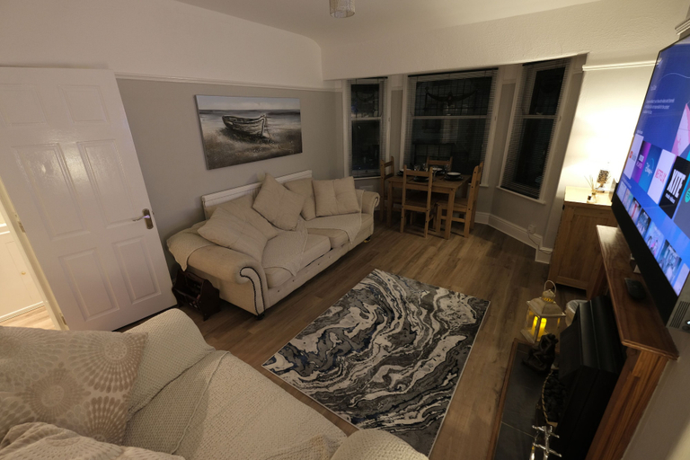 Living area 4, 2br-beachviews-petfriendly-freeparking, Conwy