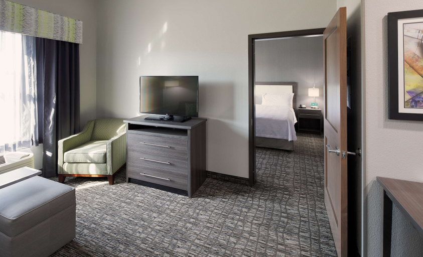 Bedroom 3, Homewood Suites by Hilton Topeka, Shawnee