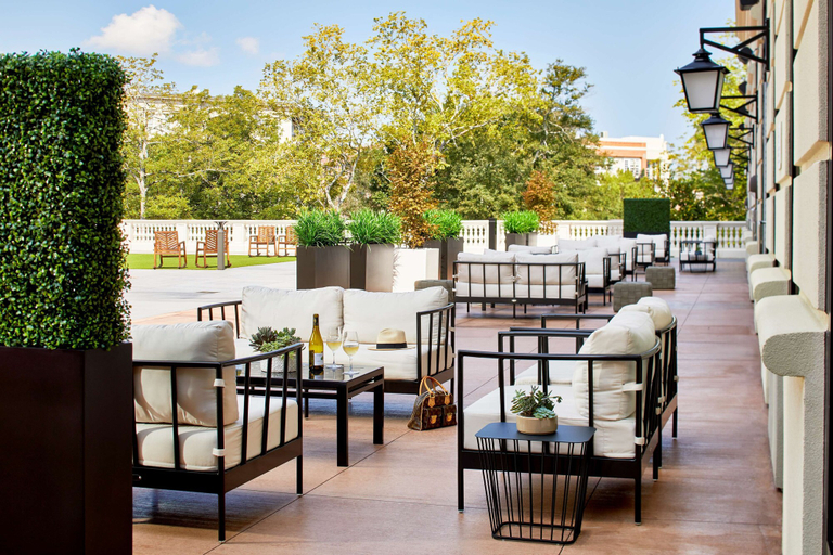 Food & Drinks 5, The Hamilton Alpharetta, Curio Collection by Hilton, Fulton