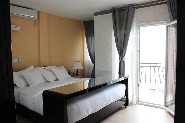 Bedroom 2, Hôtel Résidence St David, Wouri