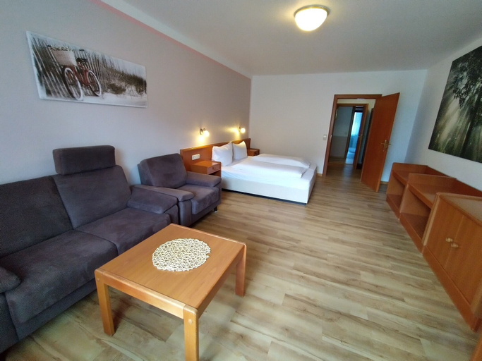 Bedroom 3, Hotel Faller, Breisgau-Hochschwarzwald