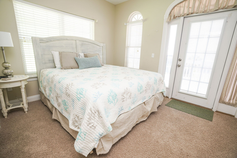 Bedroom 2, Summer Towne Cottages By Panhandle Getaways, Bay