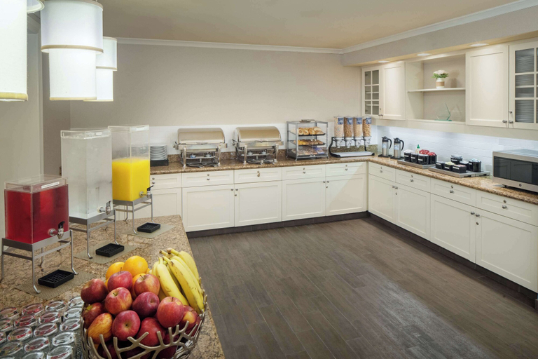 Food & Drinks 5, Homewood Suites by Hilton Wallingford-Meriden, New Haven