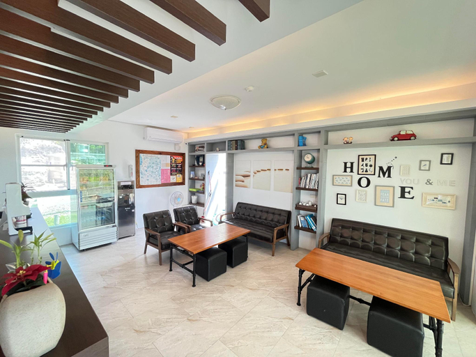 Public Area 2, Cest la vie B&B, Pingtung