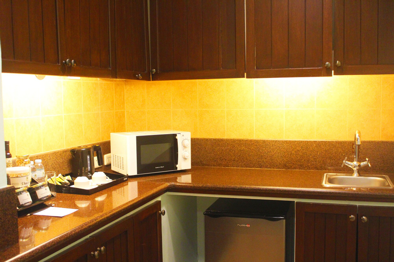 Dining Room 3