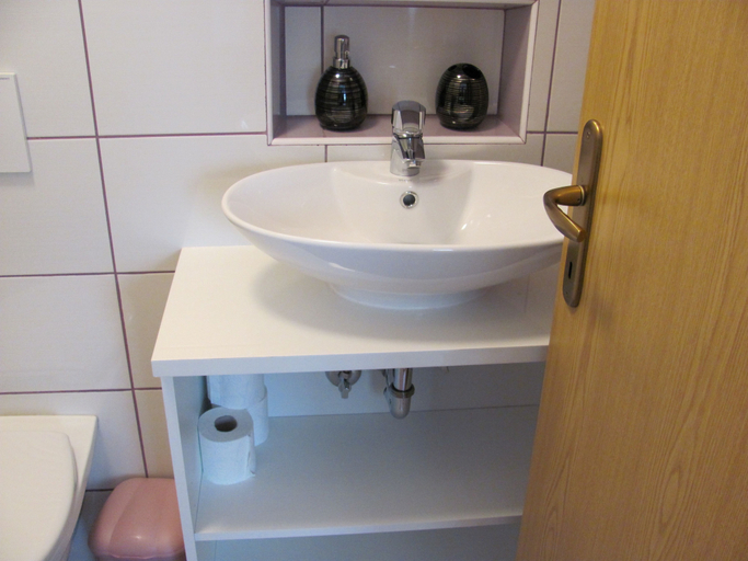 Bathroom 4, Soncne Terase, Piran