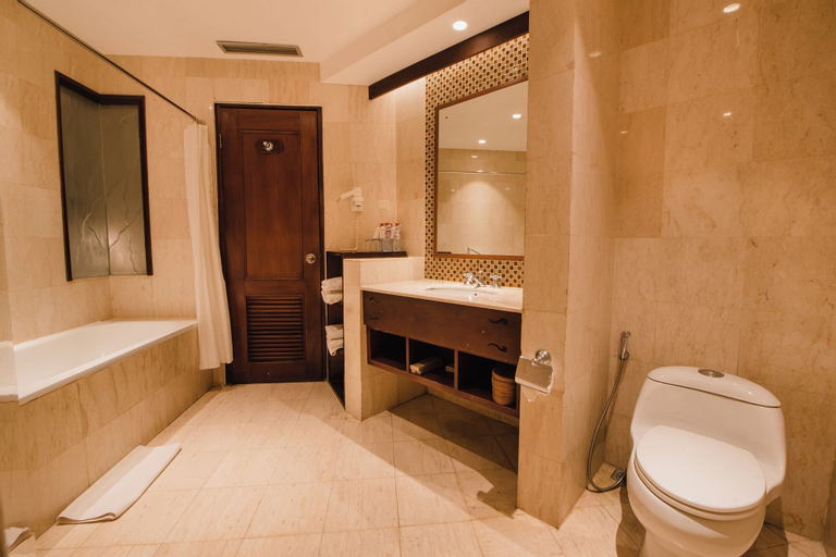 Bathroom 2
