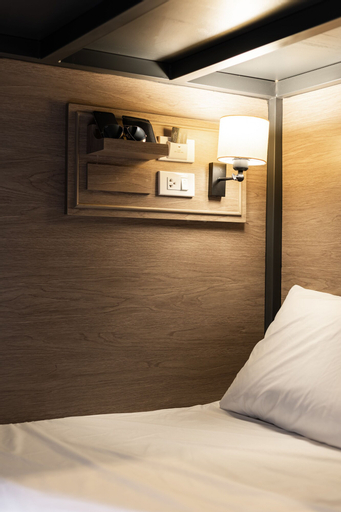 Bedroom 6