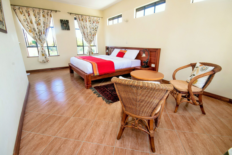Bedroom 2, Pikidi Gardens, Bondo