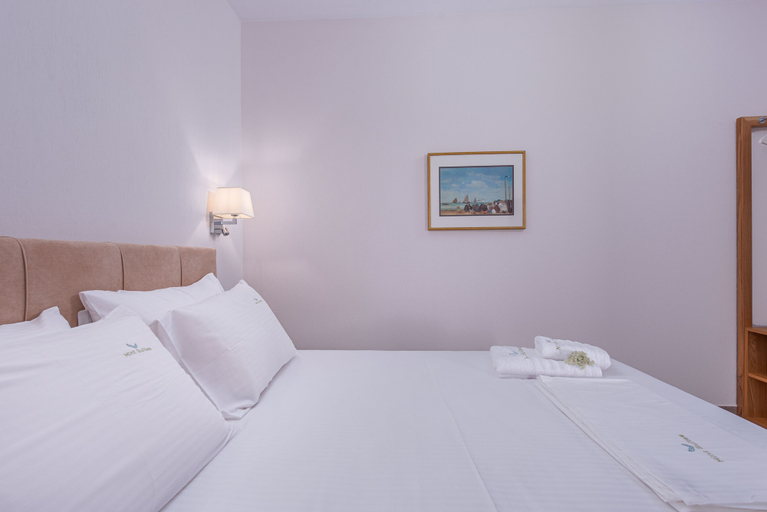 Bedroom 5, Mint Retreat Suites, Central Macedonia