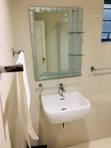 Bathroom, Al Hamra Hotel, eThekwini