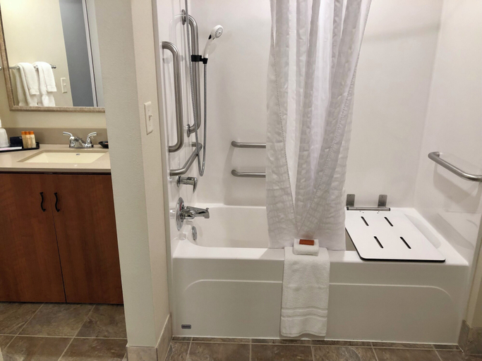 Bathroom 4, Aspen Suites Hotel Homer, Kenai Peninsula