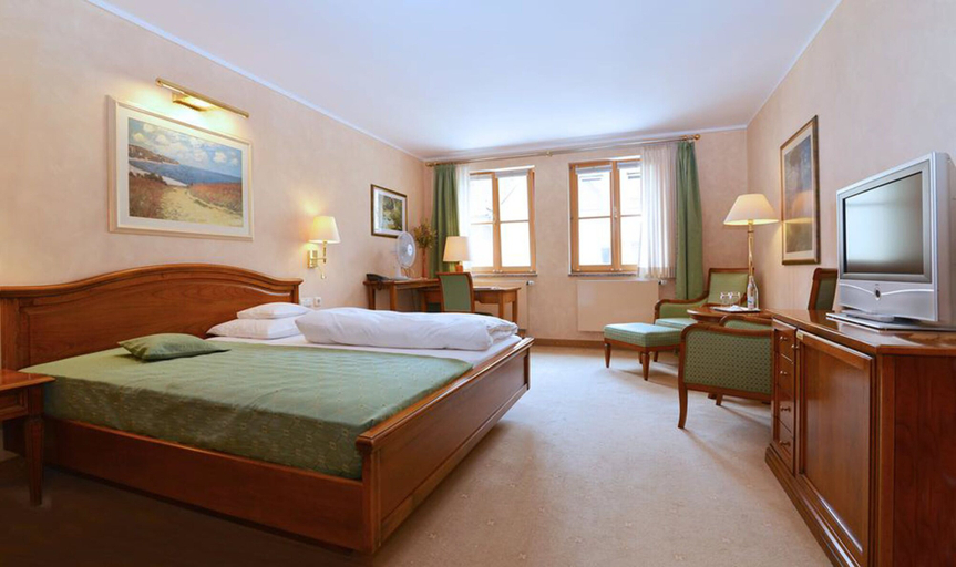 Bedroom 2, Altstadt Hotel Bräu Wirt, Weiden in der Oberpfalz
