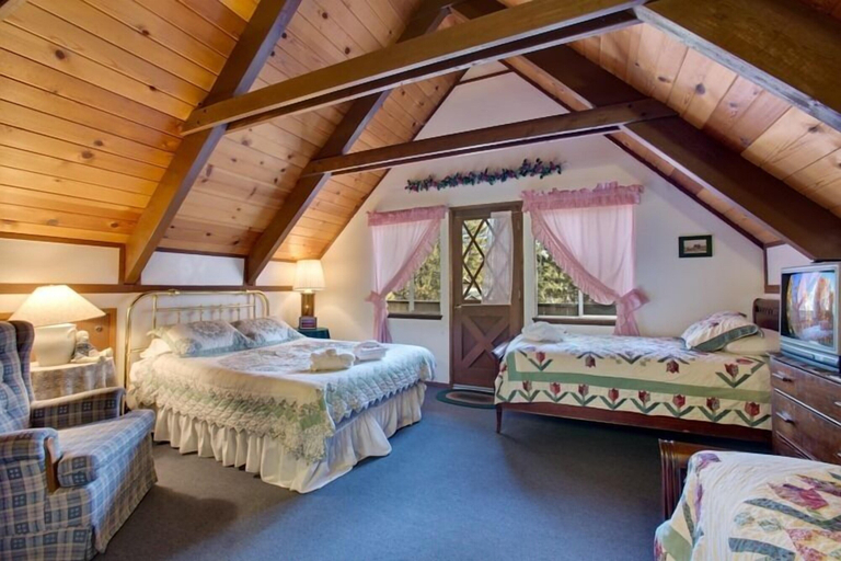 Bedroom 2, 890 Candlewood Drive, El Dorado