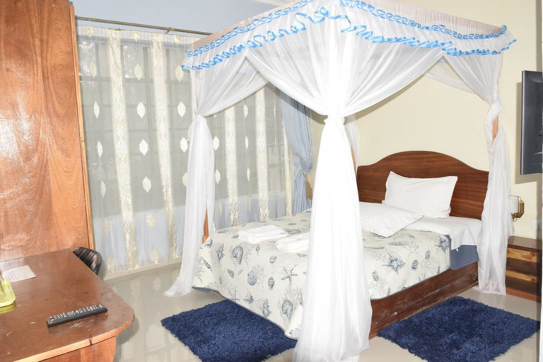 Bedroom 6