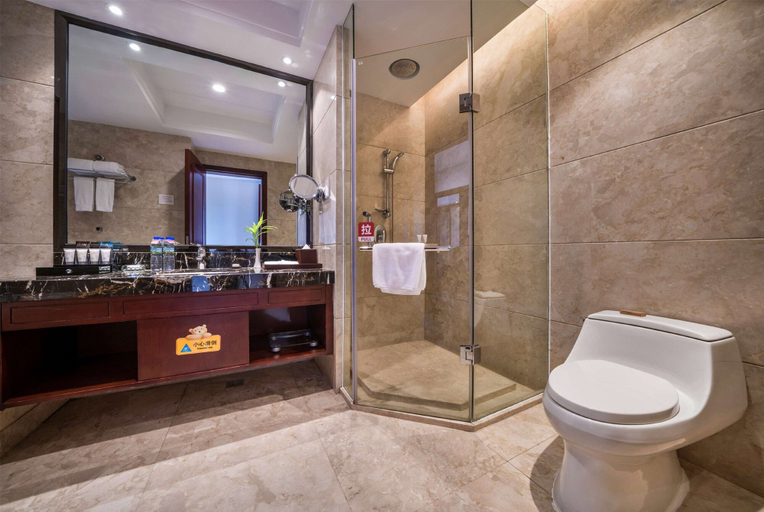 Bathroom 4, Wyndham Garden Wuyishan, Nanping