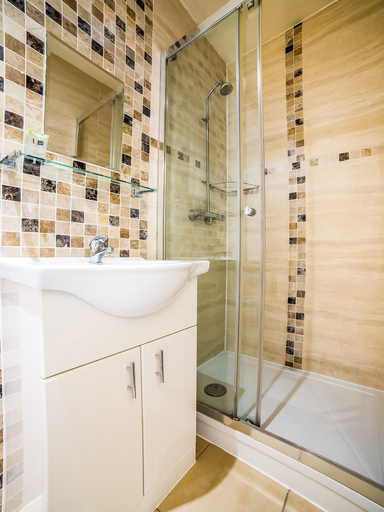 Bathroom 4, The Park Hotel, London