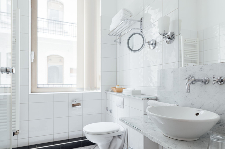 Bathroom 5
