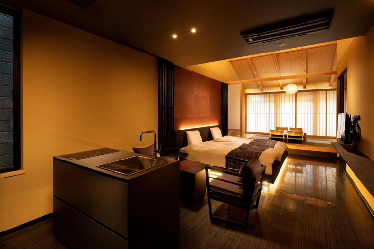 Others 5, Tsumugi Tojihigashimonmae, Kyoto