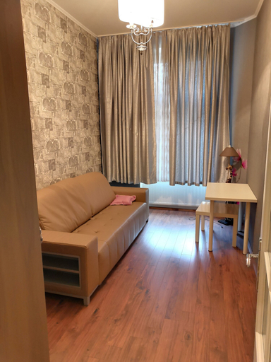 Bedroom 4, Mirtta, Praha 5