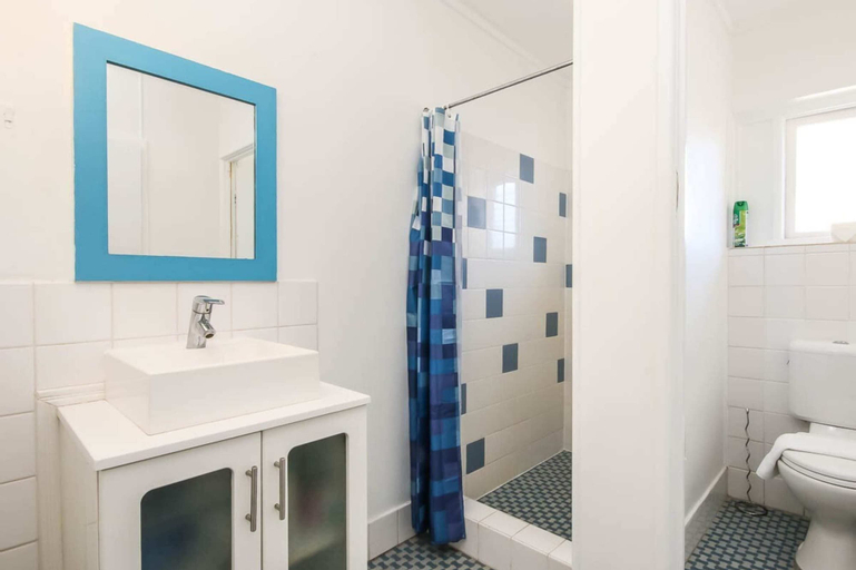 Bedroom 2, 1 Bdr Funky Beach Pad Steps To The Beach W Parking, Gold Coast