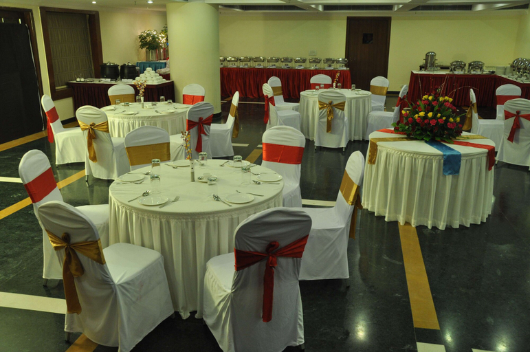 Food & Drinks 5, Le Lac Sarovar Portico Ranchi, Ranchi