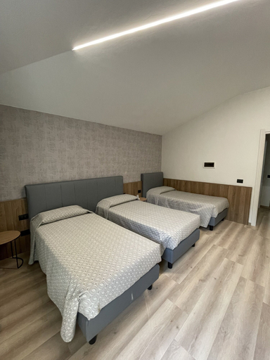 Bedroom 3, Villa Noce - Guest House, Brescia