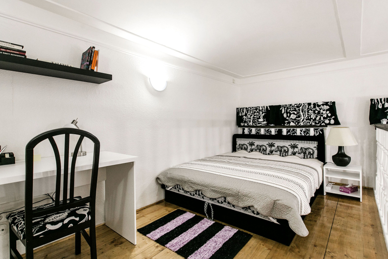Bedroom 3, Terez 22 Apartment, Budapesti