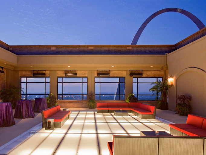 Sport & Beauty 3, Hyatt Regency St. Louis at The Arch, Saint Louis