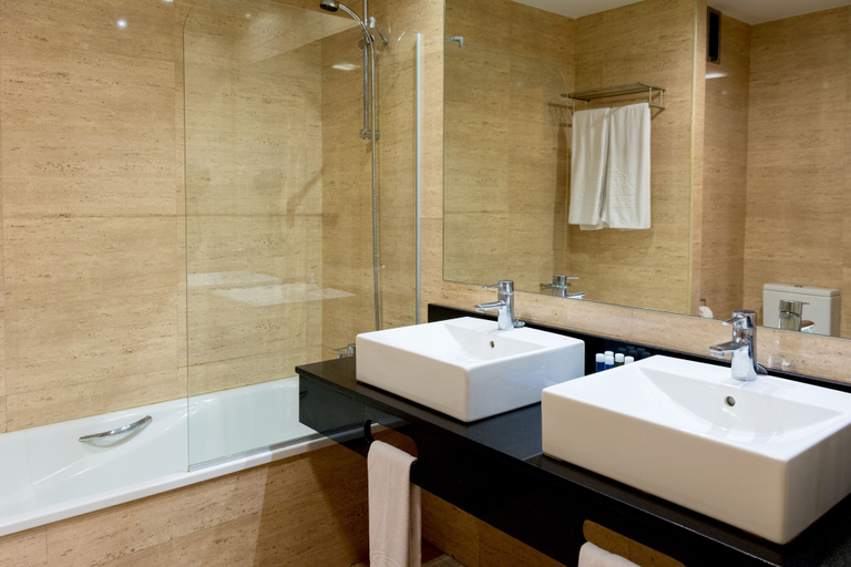 Bathroom 5, BLUESEA AL ANDALUS, Málaga