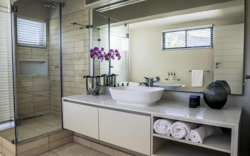 Bathroom, Condo Carolina, City of Cape Town