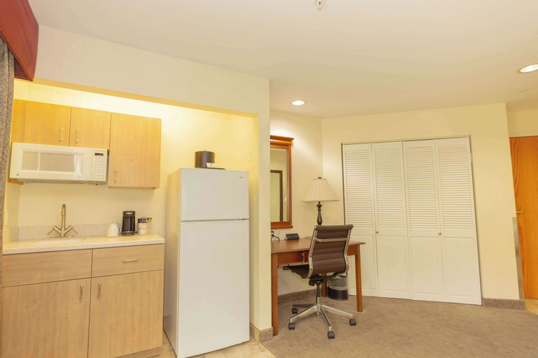 Dining Room 19