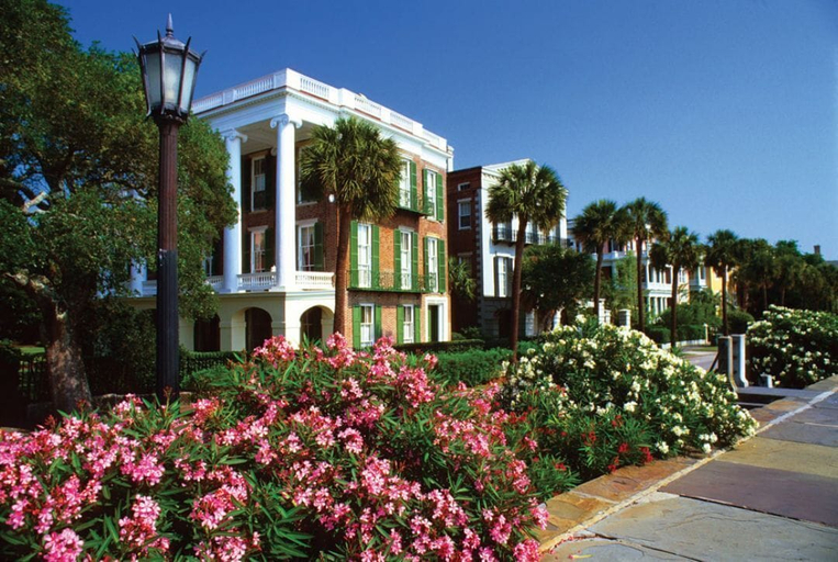 Exterior & Views 2, 2 A Seagrove by Avantstay Oceanfront, Beach and Community Pool Access, Charleston